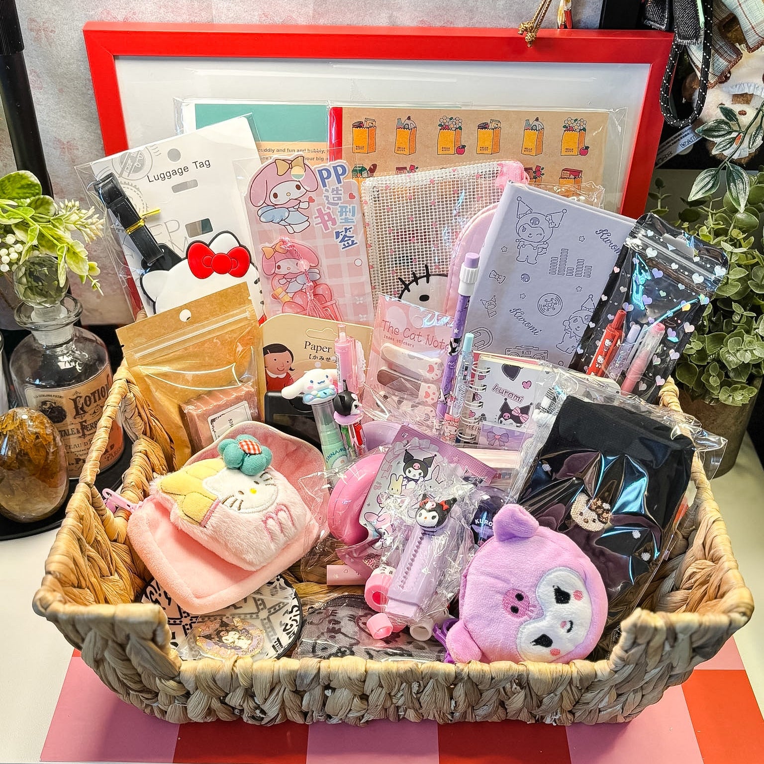 Darling Characters Scoop – CHARACTER