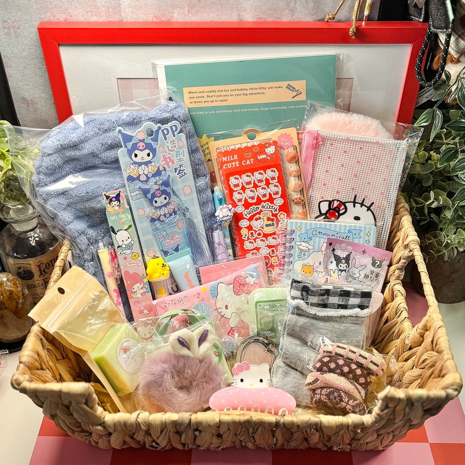Darling Characters Scoop – CHARACTER